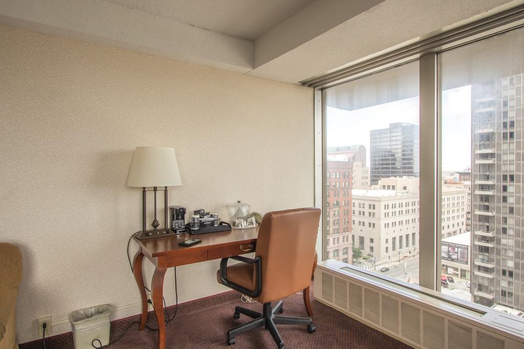 City Place Downtown St. Louis Hotel Esterno foto